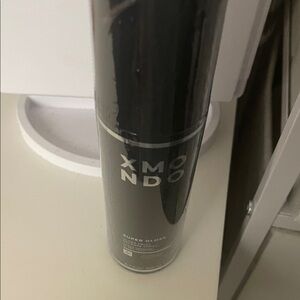 Super Gloss Black Hair Spray